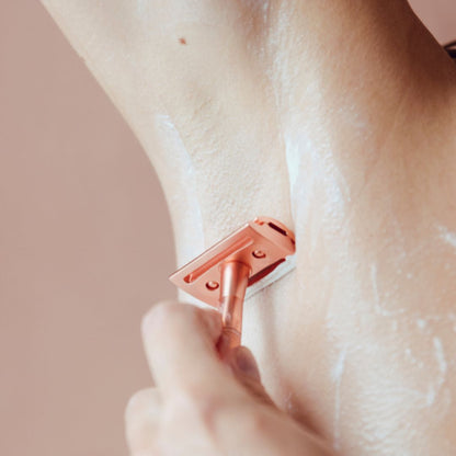 SAFETY RAZOR SCHEERMES + HOUDER + MESJES  | 3 kleuren